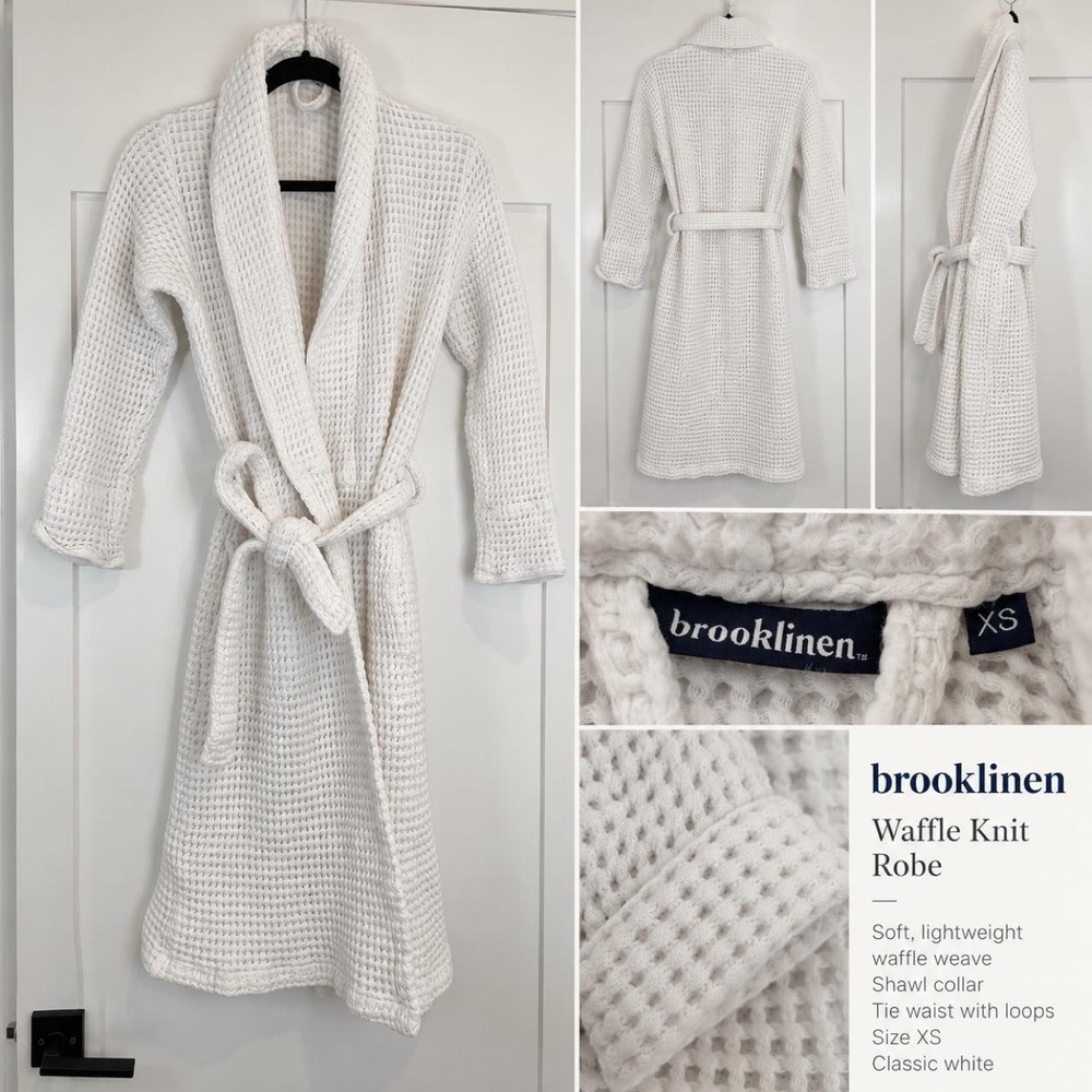 Brooklinen White Waffle Robe — XS